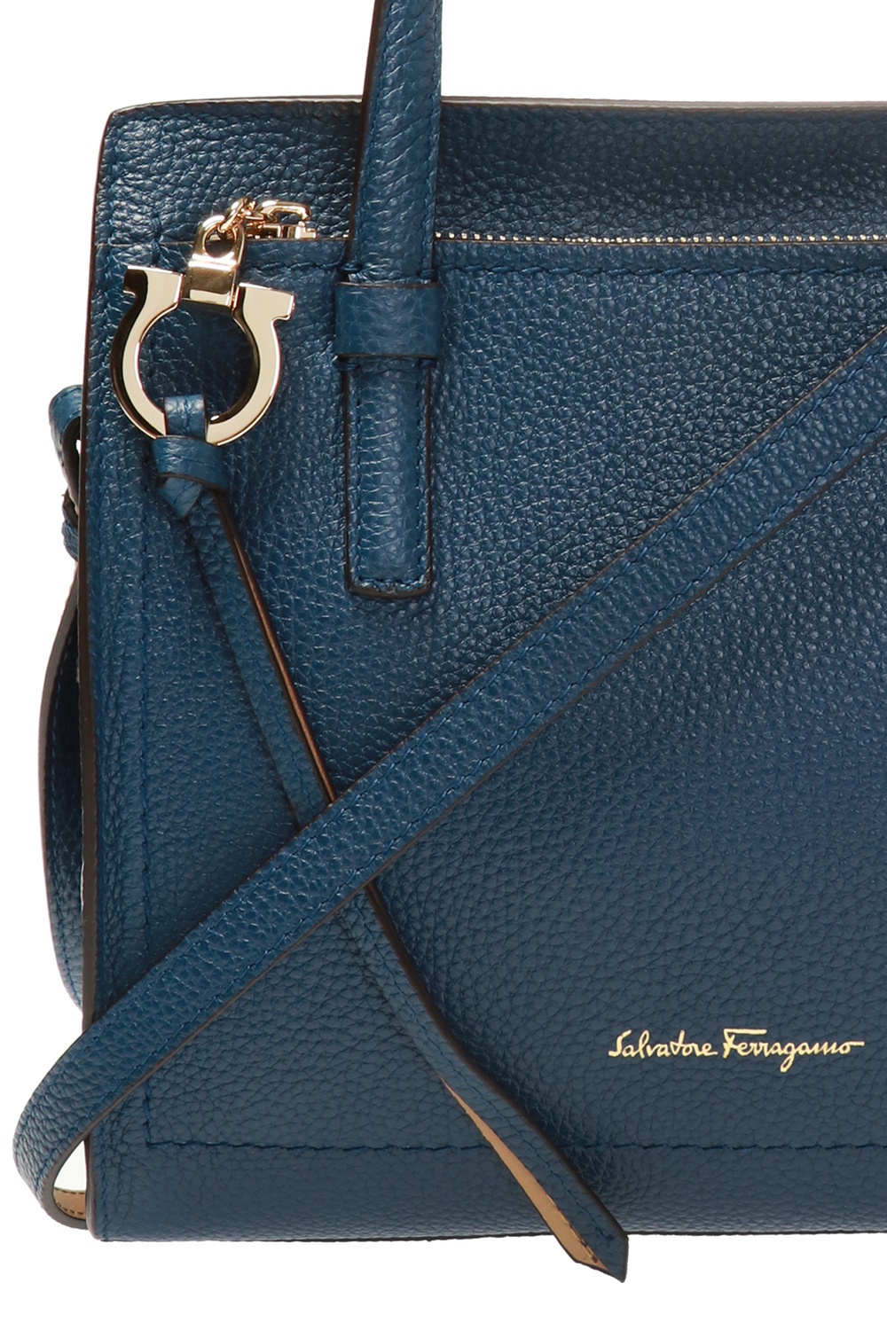 salvatore ferragamo amy medium leather shoulder bag